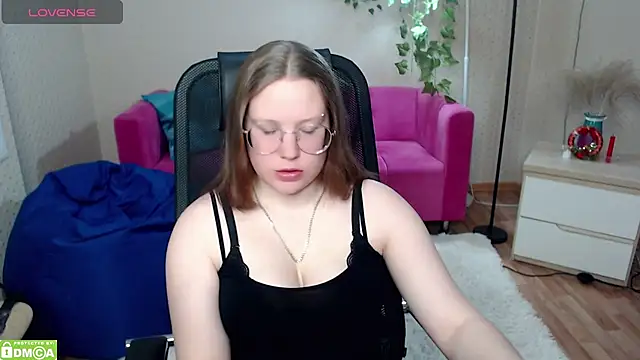 kuri u online show from February 9, 2026, 9:02 am