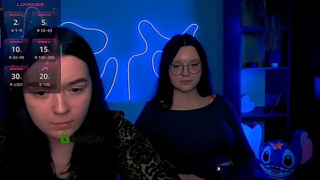 Snapshot of monica_xcx chatting on May 5, 2026, 7:22 pm monica xcx online show from May 5, 2026, 7:22 pm