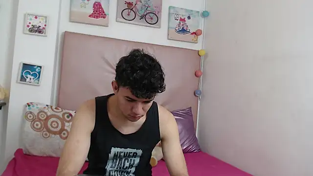 Snapshot of iam__lukas__ chatting on January 13, 2026, 2:33 pm iam lukas online show from January 13, 2026, 2:33 pm