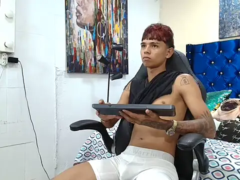 angelcutexx18 online show from March 4, 2026, 5:30 pm