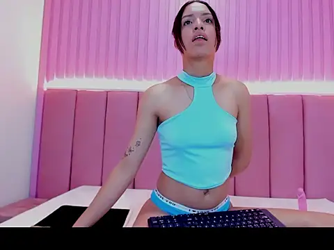 GraceAlexa12 online show from January 9, 2026, 2:31 pm