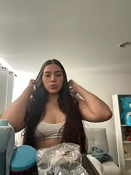  wtdreamgirl online show from June 12, 2026, 8:19 pm