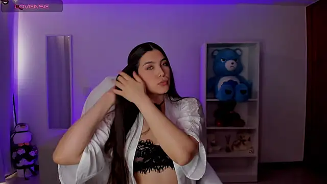  wtdreamgirl online show from June 28, 2026, 3:18 pm