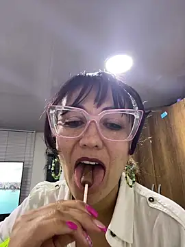 Alannasex88 online show from February 18, 2026, 12:39 am