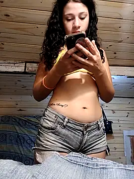 mmelit4 online show from February 17, 2026, 9:06 am