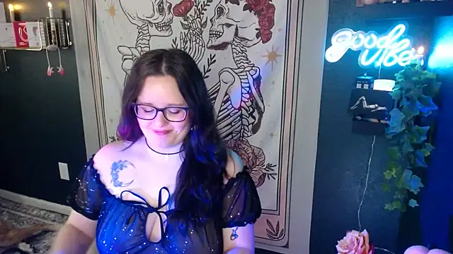 HazeyViolet333 online show from March 24, 2026, 7:08 pm