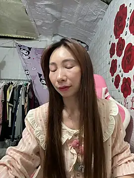 Adela-222 online show from May 15, 2026, 1:51 pm