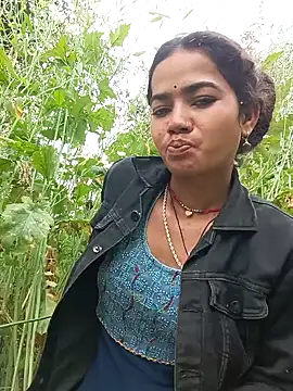 Jooli sakya online show from January 18, 2026, 4:05 am