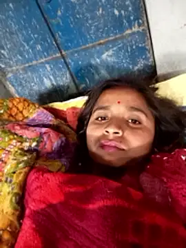 Snapshot of Hirdesh_sahu chatting on January 11, 2026, 12:59 am Hirdesh sahu online show from January 11, 2026, 12:59 am