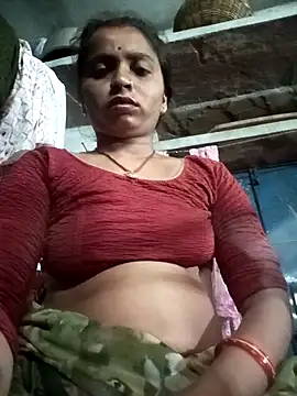 Snapshot of Hirdesh_sahu chatting on July 8, 2026, 9:52 pm Hirdesh sahu online show from July 8, 2026, 9:52 pm