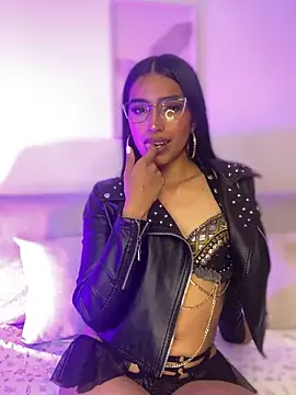 Snapshot of Mystick_ chatting on February 19, 2026, 8:38 pm Mystick online show from February 19, 2026, 8:38 pm