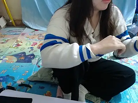 -Mimiu- online show from January 10, 2026, 5:53 am