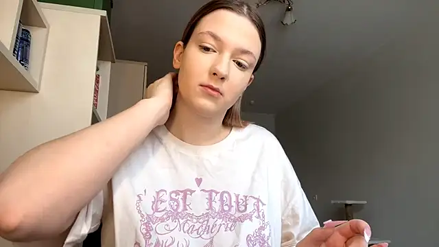 JammieMickiewicz online show from February 18, 2026, 8:10 am