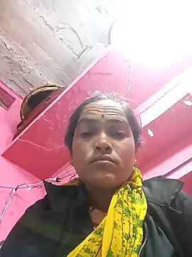 Sonam15884 online show from February 12, 2026, 11:00 pm