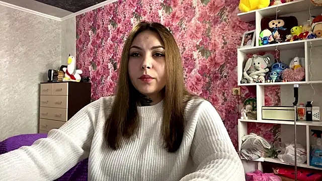 TraciBallena online show from February 23, 2026, 9:17 am