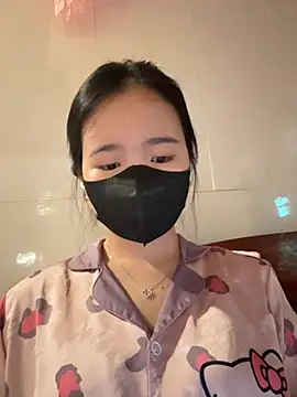 Gwen879 online show from March 30, 2026, 1:06 am