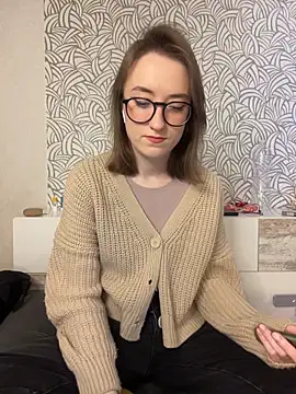 Snapshot of Persephone_Kore chatting on February 9, 2026, 5:39 pm Persephone Kore online show from February 9, 2026, 5:39 pm