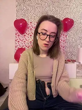 Snapshot of Persephone_Kore chatting on February 10, 2026, 6:01 pm Persephone Kore online show from February 10, 2026, 6:01 pm