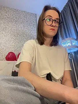 Snapshot of Persephone_Kore chatting on February 14, 2026, 5:32 pm Persephone Kore online show from February 14, 2026, 5:32 pm