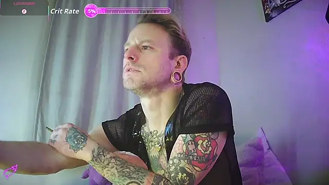 Snapshot of MickeyMoans444 chatting on February 9, 2026, 10:08 am MickeyMoans444 online show from February 9, 2026, 10:08 am