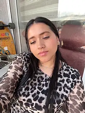 Veronica Wins  online show from March 2, 2026, 8:59 pm