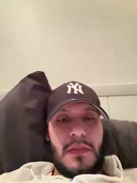 Snapshot of Ser02hot_latino chatting on February 3, 2026, 6:57 pm Ser02hot latino online show from February 3, 2026, 6:57 pm