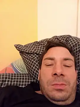 MiWaBitch online show from January 8, 2026, 9:28 pm