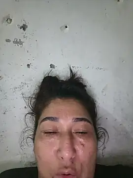 PatriciaGrajales online show from April 5, 2026, 3:15 am