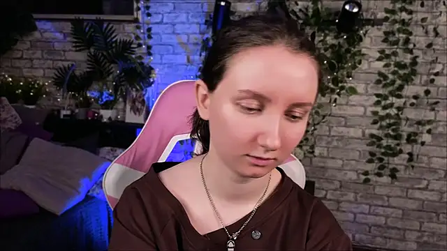 Snapshot of SunshineBlaze chatting on February 28, 2026, 1:34 pm SunshineBlaze online show from February 28, 2026, 1:34 pm