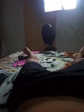 tesao223 online show from January 13, 2026, 10:48 pm