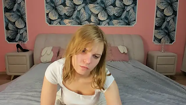 Snapshot of ALZA_AZURE chatting on February 10, 2026, 4:00 pm ALZA AZURE online show from February 10, 2026, 4:00 pm