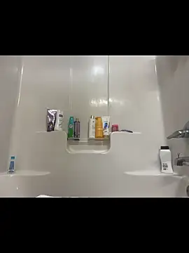 MegaTinyyy online show from June 25, 2026, 5:12 am