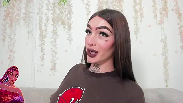 lizz lunna online show from April 6, 2026, 7:59 pm