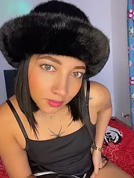 Carita traviesa4 online show from April 11, 2026, 1:54 am