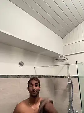 Axel black10 online show from February 11, 2026, 1:27 pm