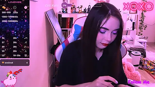 Snapshot of SiaCutie chatting on April 15, 2026, 9:05 am SiaCutie online show from April 15, 2026, 9:05 am