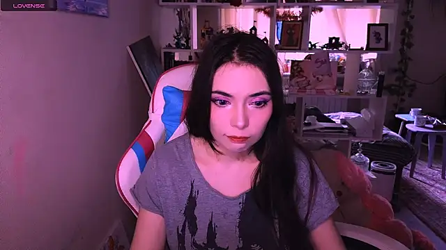 Snapshot of SiaCutie chatting on May 10, 2026, 11:26 am SiaCutie online show from May 10, 2026, 11:26 am