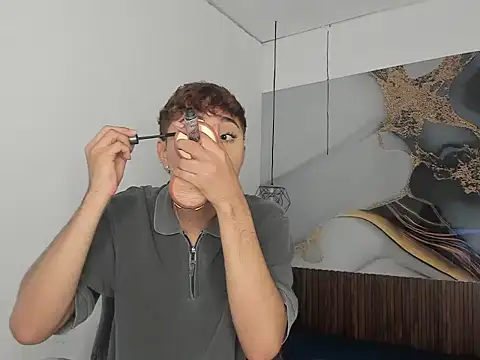 ReneePaz online show from January 13, 2026, 6:13 pm