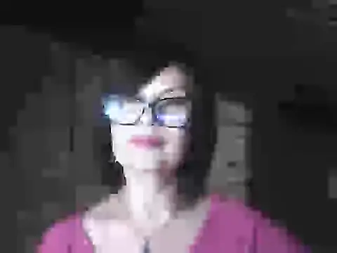 Snapshot of KlaraFialova chatting on January 15, 2026, 2:43 pm KlaraFialova online show from January 15, 2026, 2:43 pm