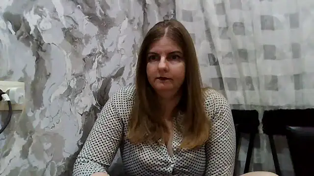 Snapshot of DarkRose0104 chatting on February 13, 2026, 7:43 pm DarkRose0104 online show from February 13, 2026, 7:43 pm