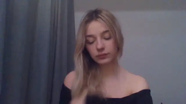 EvelineMagnetic online show from January 12, 2026, 3:39 pm