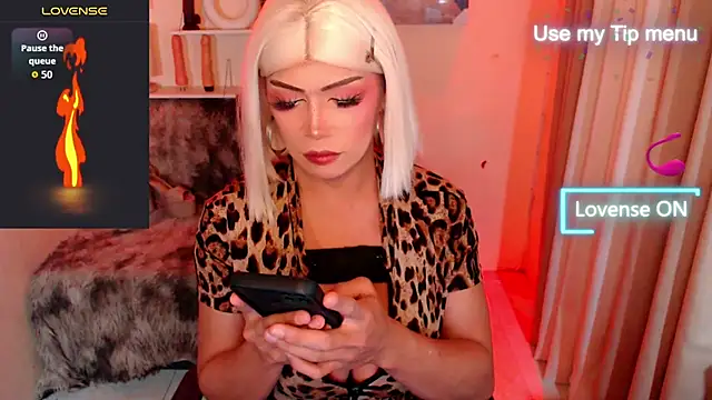 deliciousClaire online show from June 25, 2026, 5:12 am