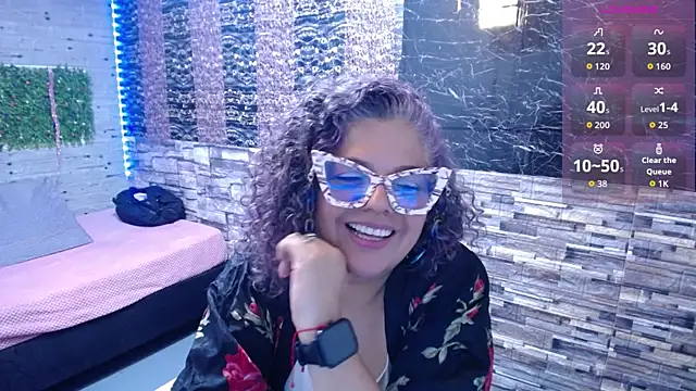 mia pazzi online show from January 11, 2026, 9:25 am