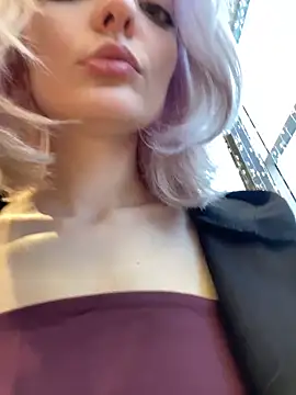 Snapshot of aka_Blonde chatting on February 15, 2026, 5:59 am aka Blonde online show from February 15, 2026, 5:59 am