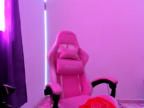 Snapshot of jenniferbodys chatting on January 9, 2026, 5:15 pm jenniferbodys online show from January 9, 2026, 5:15 pm