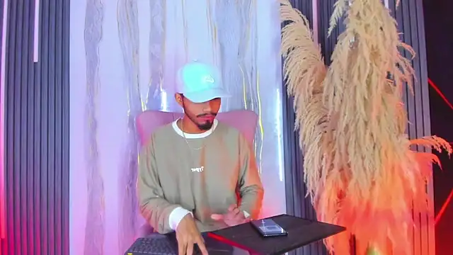 Snapshot of Baby_sexdemon chatting on February 4, 2026, 8:25 pm Baby sexdemon online show from February 4, 2026, 8:25 pm