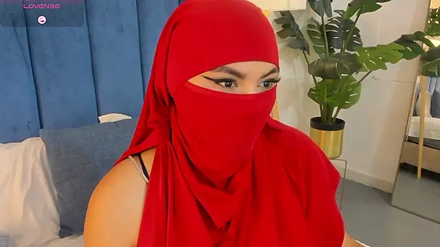 Snapshot of _seelena chatting on February 19, 2026, 12:39 am seelena online show from February 19, 2026, 12:39 am