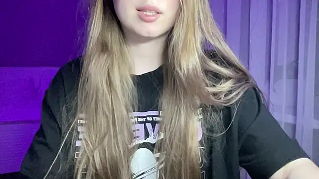 sofinovvak online show from April 7, 2026, 5:46 pm