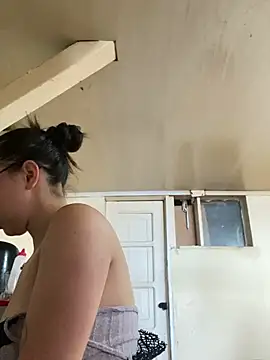 Shayla--broos online show from February 24, 2026, 8:18 pm