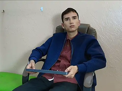 Iam Smith  online show from March 1, 2026, 12:51 pm